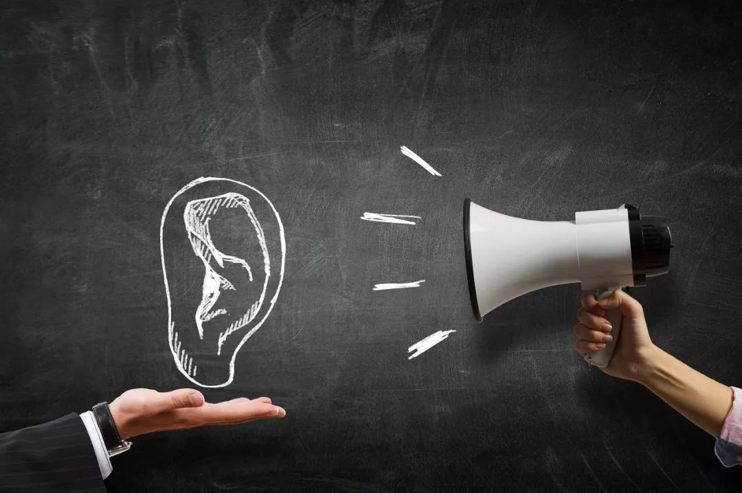 “哎哟”、“啧啧”，英语里有这些说法吗？