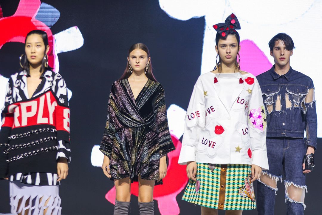 许魏洲助阵惊呆全场,许魏洲跳舞的综艺节目