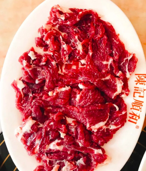 一头黄牛，出肉率仅为37%，这家潮汕牛肉火锅可谓口口珍贵！