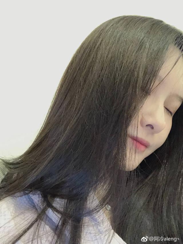 阿冷准备赶跑回南天,阿冷发色