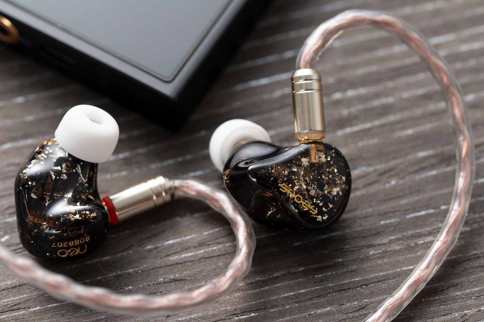 水黄鹂hifi版对比森韵乌金,森韵乌金耳机怎样