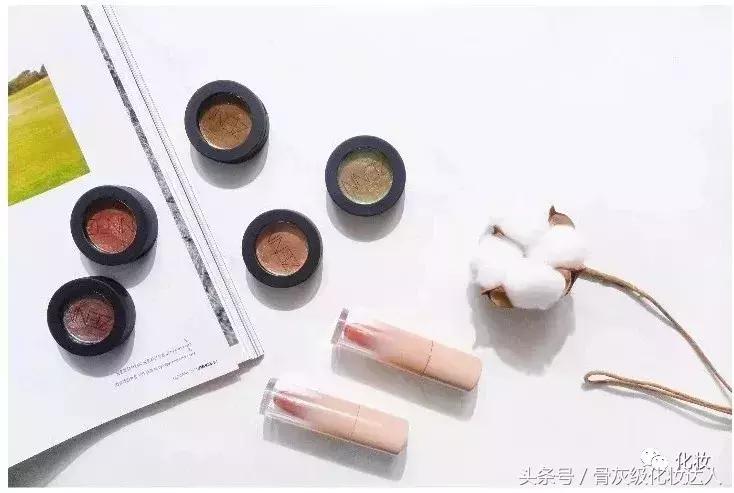 新手化妆平价全套化妆品推荐,新手化妆最便宜全套推荐