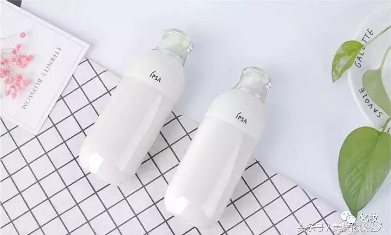 脸上长痘痘闭口推荐什么大牌水乳,换季脸干反复长痘推荐水乳