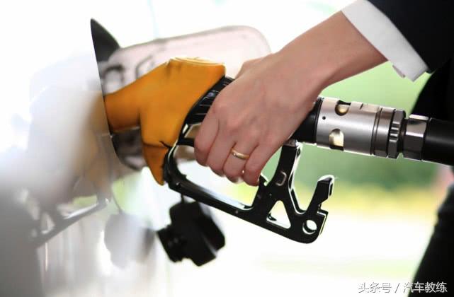 汽车加油的小技巧你真的懂吗,汽车球笼加油技巧