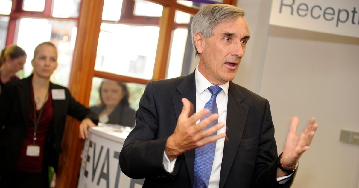 牛津最难考题,牛津大学吸血鬼考题英文