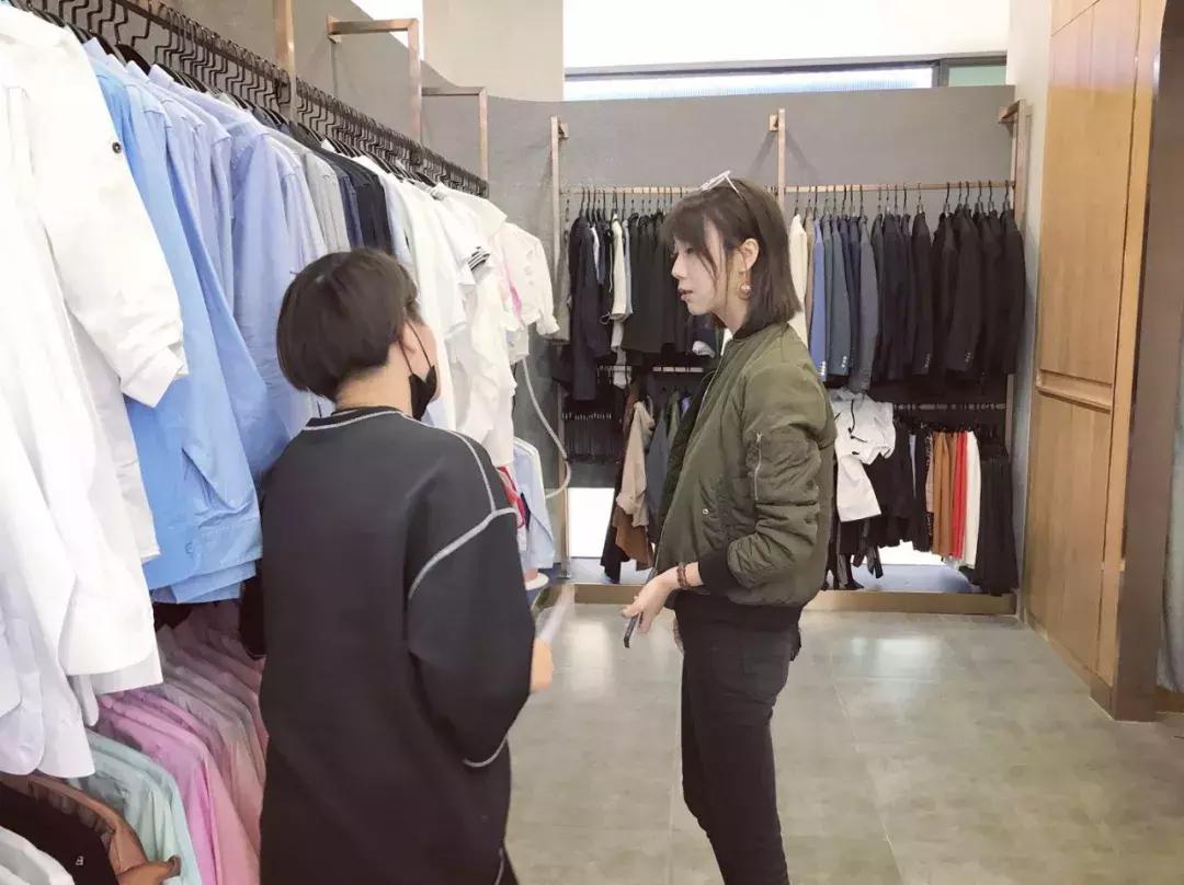 女生精致的证件照,最美证件照必修课