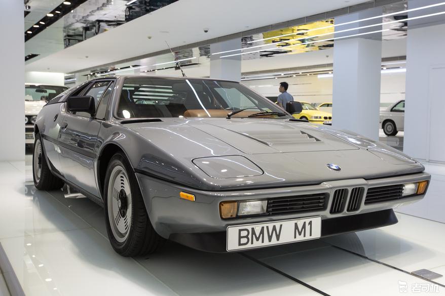 经典老车宝马z8,宝马507和z8