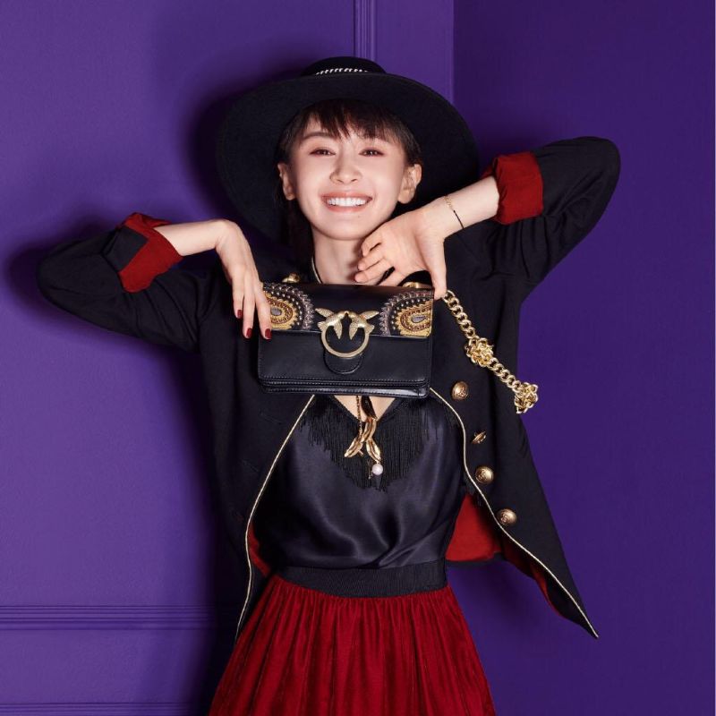 400元买了个celine包包贵不,celine必买经典款包包