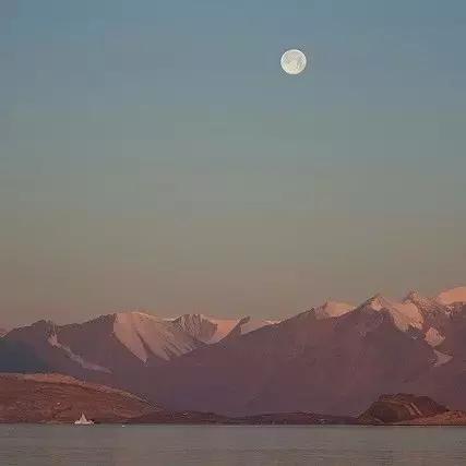 朋友圈背景图片长方形,qq空间封面背景图片大全唯美
