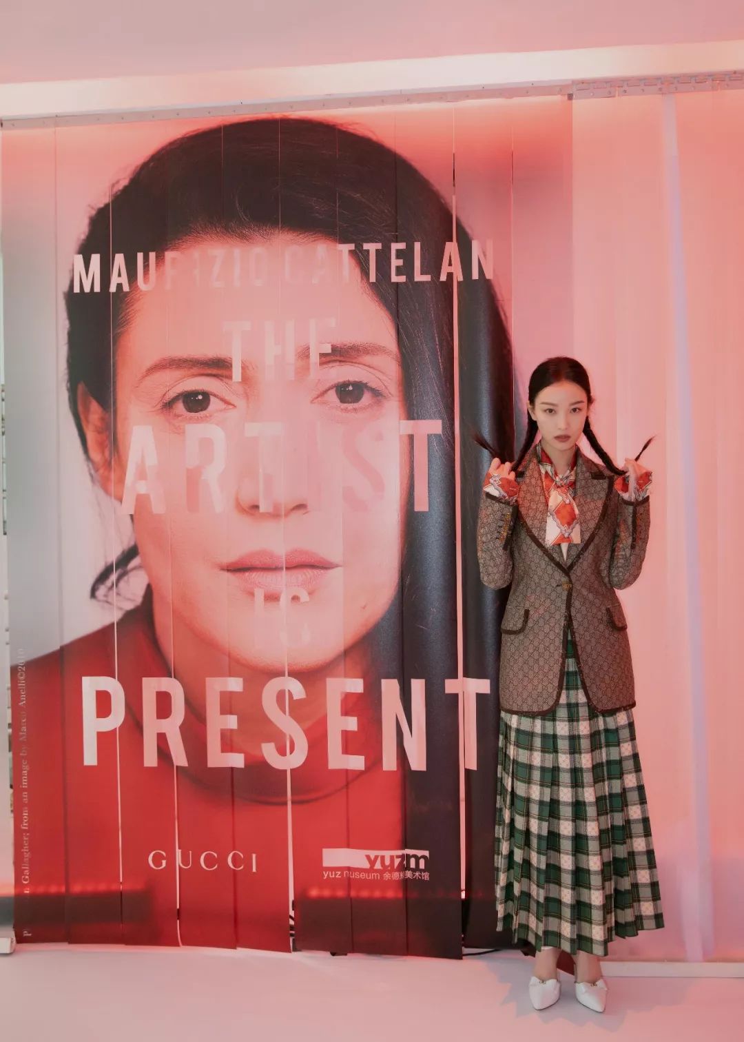 美图｜喵总现身上海看展，共赴古驰艺术盛宴