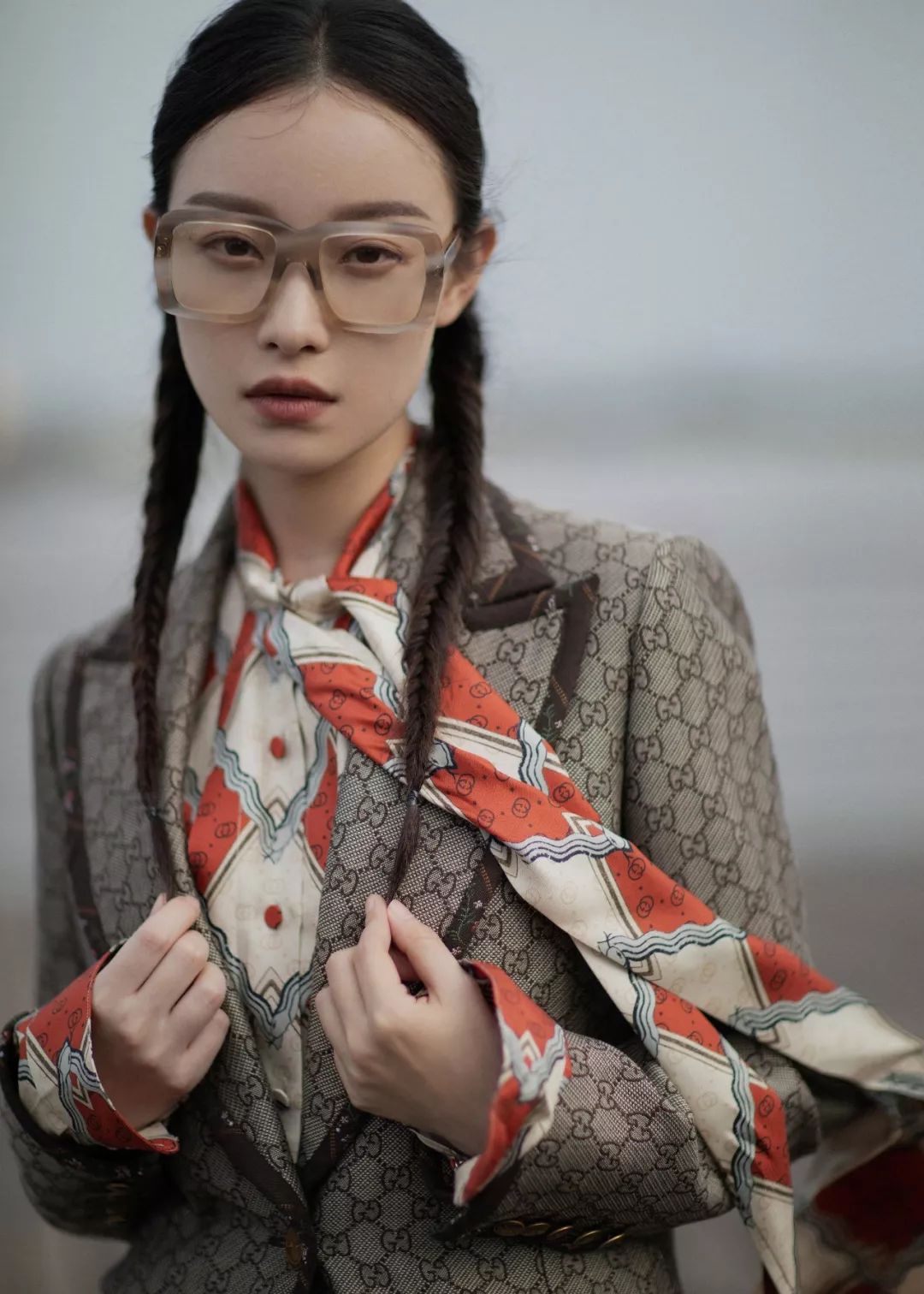 美图｜喵总现身上海看展，共赴古驰艺术盛宴