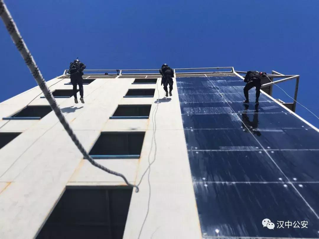 汉中公安特警大练兵,汉中市巡特警大练兵