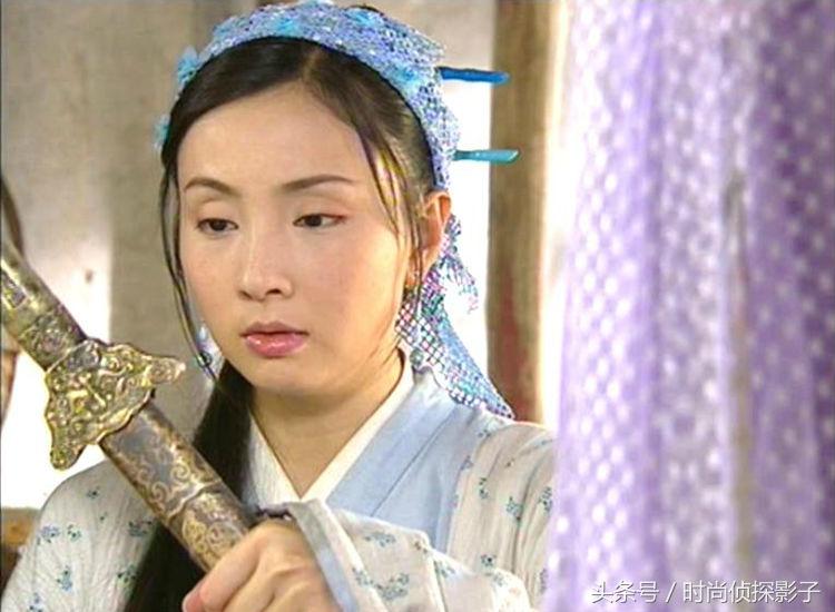 裹蕾丝头巾的古装女子，曹颖温婉、陶虹清新、罗海琼清纯可人