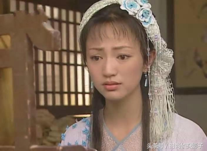 裹蕾丝头巾的古装女子，曹颖温婉、陶虹清新、罗海琼清纯可人