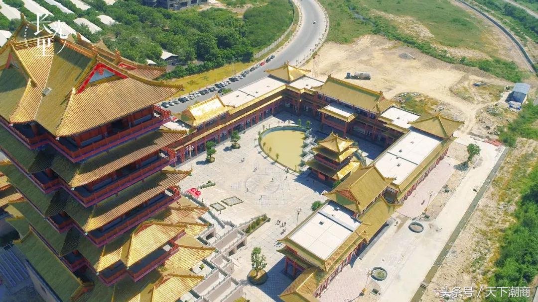 这位潮商是第13代传承人,凭一支药膏打天下,今为潮汕添高颜值新景