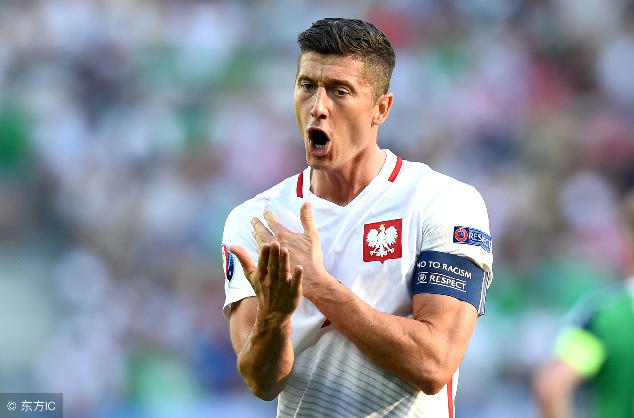 分析莱万排名次于梅西的原因,排名第一莱万