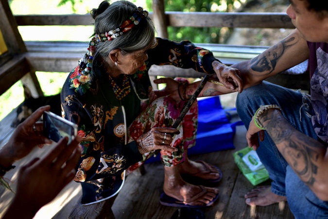 一百多岁的纹身师,中国年龄最大纹身师