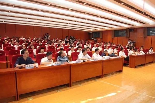 书香传递清廉：浙江交通技师学院举办第二届廉政诗词大会