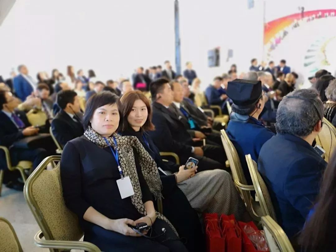 佛教人士参加全国人大代表会议,东林寺释纯一法师