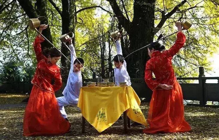 周末全家进山休闲玩嗨,全家出游赏花