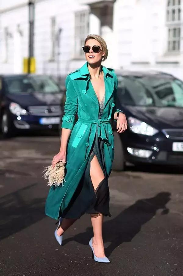 今年必备的时尚单品,今年秋天最时尚穿搭