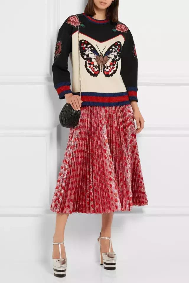 今年必备的时尚单品,今年秋天最时尚穿搭