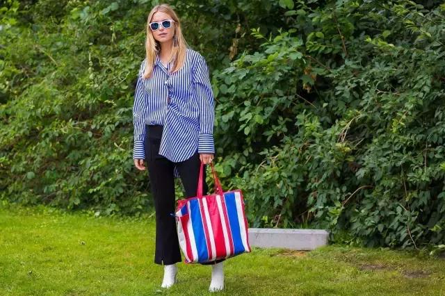 今年必备的时尚单品,今年秋天最时尚穿搭