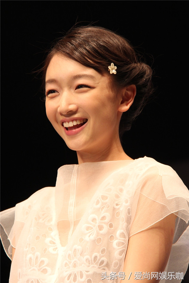 周冬雨中国电影现状,四小花旦周冬雨长相