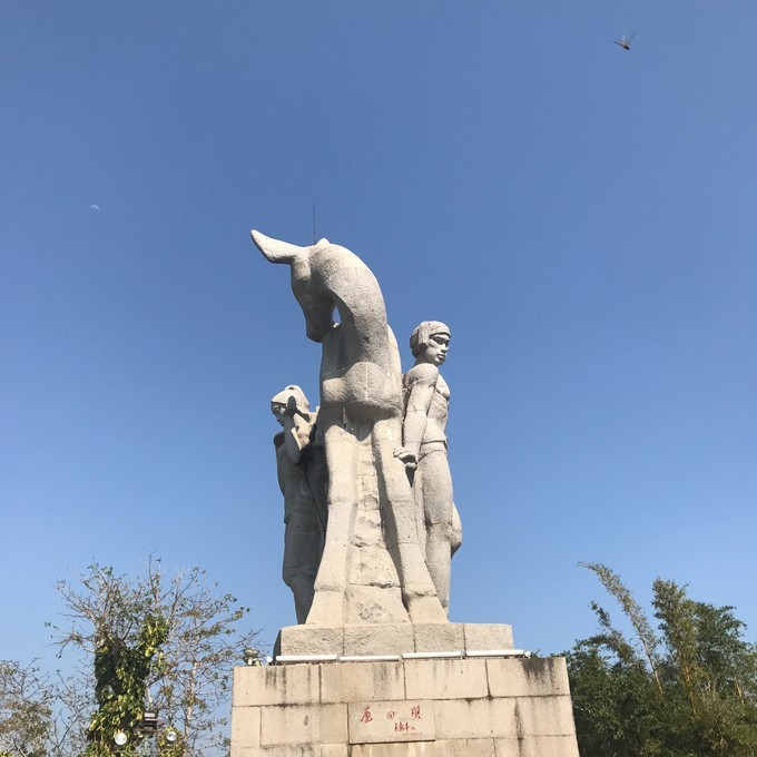 三亚自由行攻略推荐,三亚海阔天空