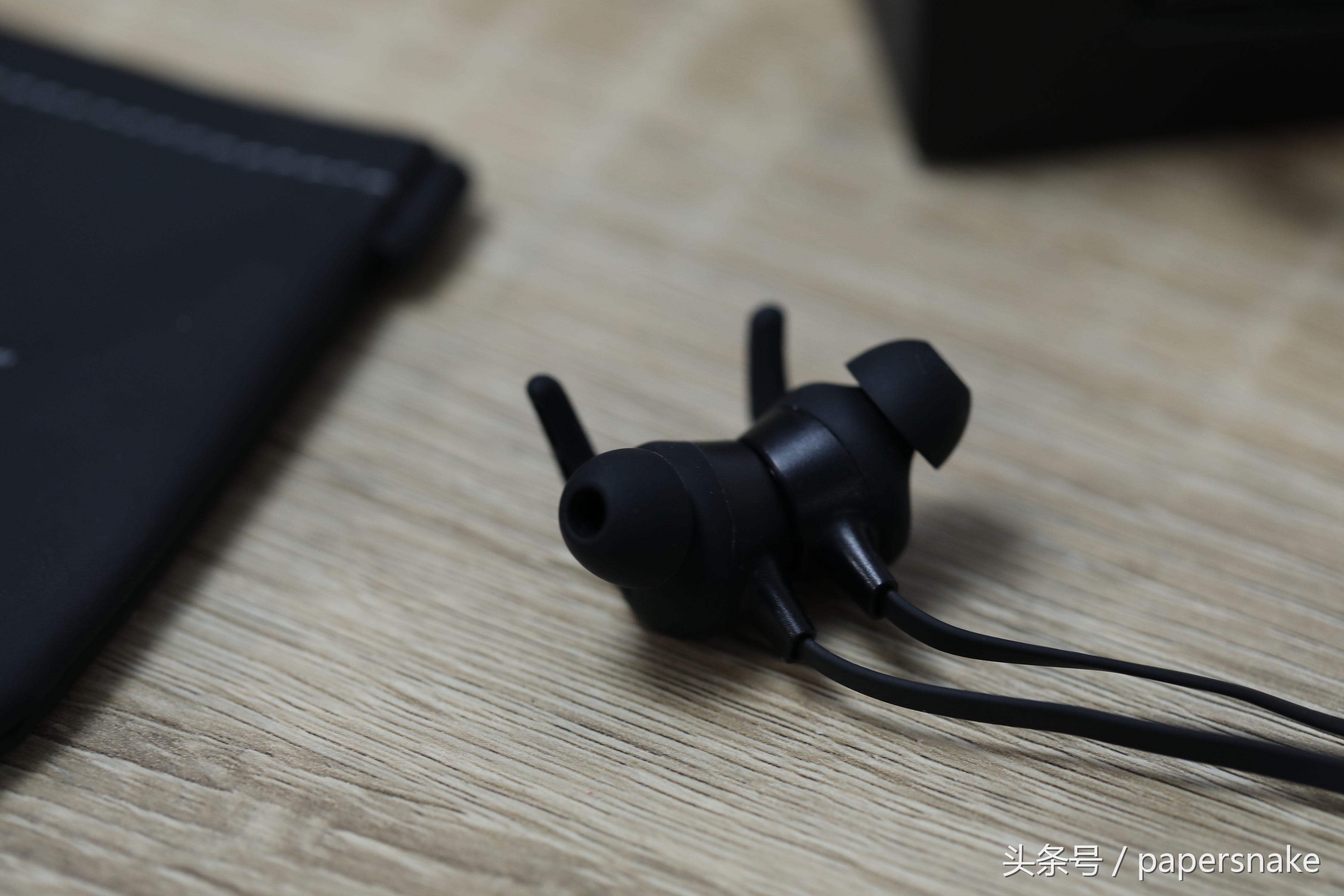 jeet和荣耀耳机,jeetw1耳机和荣耀耳机