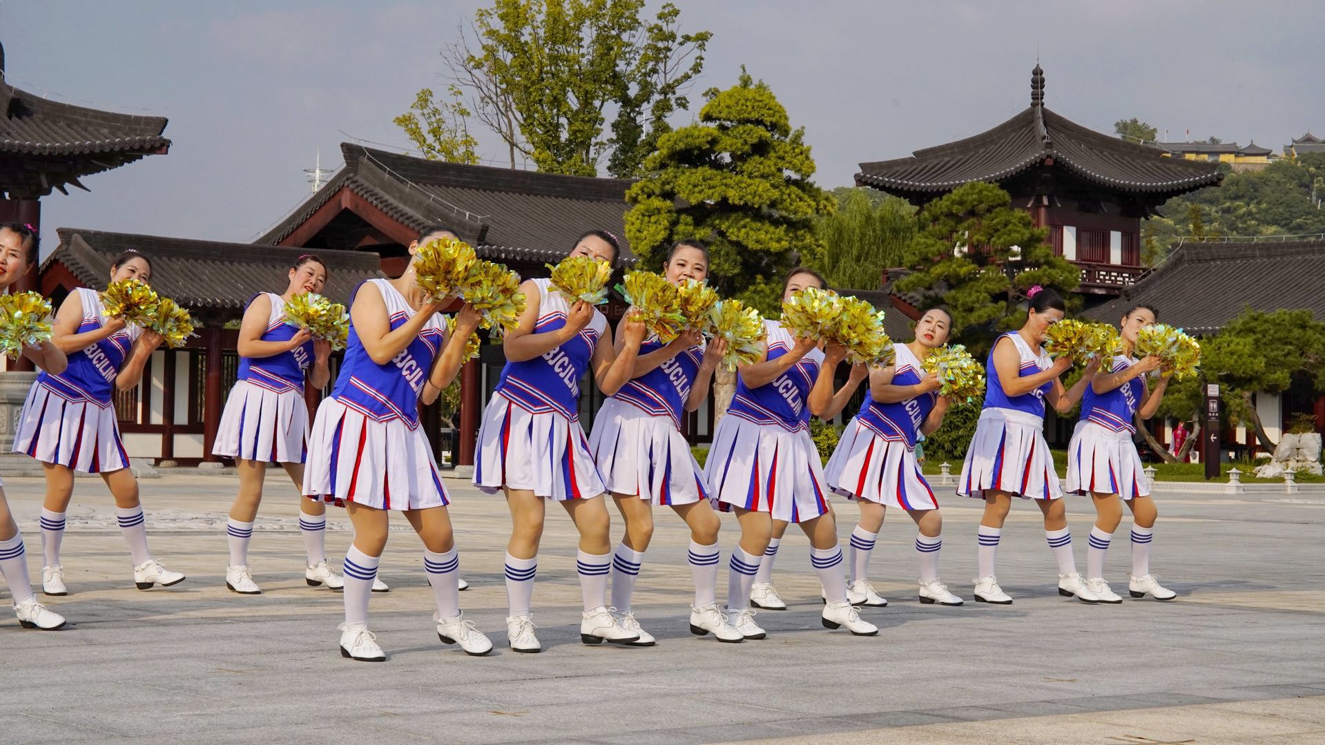 鑸炴灄楂樻墜瀵规墦,鑸炴灄楂樻墜杩囨嫑闆嗛敠