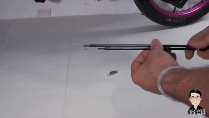 bmx小轮车新手入门教学,bmx小轮车怎样抬起两轮