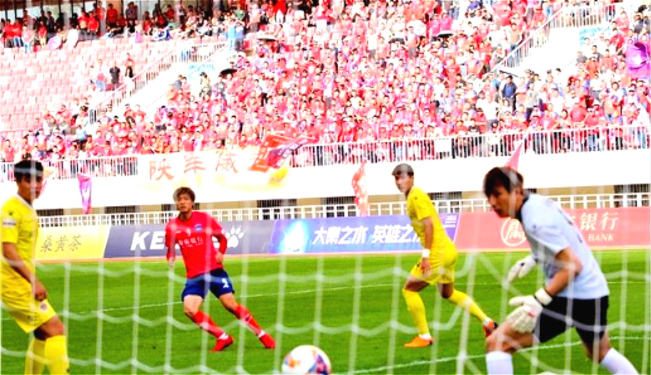 陕西球迷感动瞬间,感动众多球迷