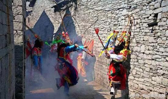 2018黄果树·山里江南杯中国汽车拉力锦标赛吹响赛前集结号