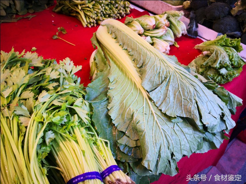 沈阳农贸市场里的美食,沈阳的秋天很美