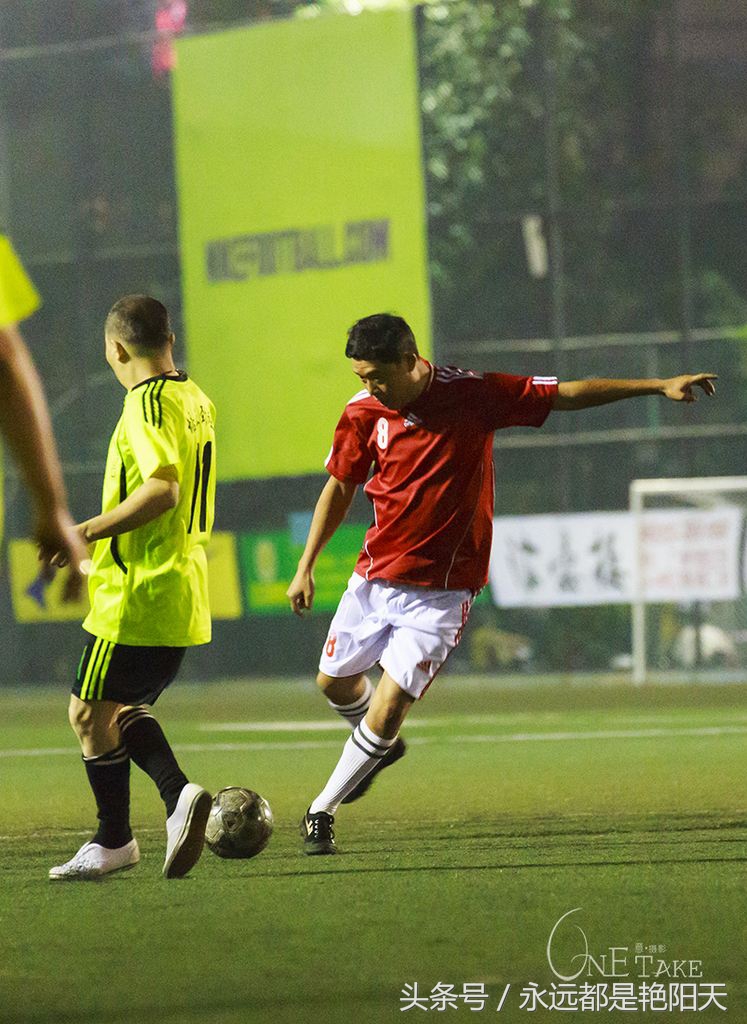 老农们不爱看篮球，足球……（诗歌）