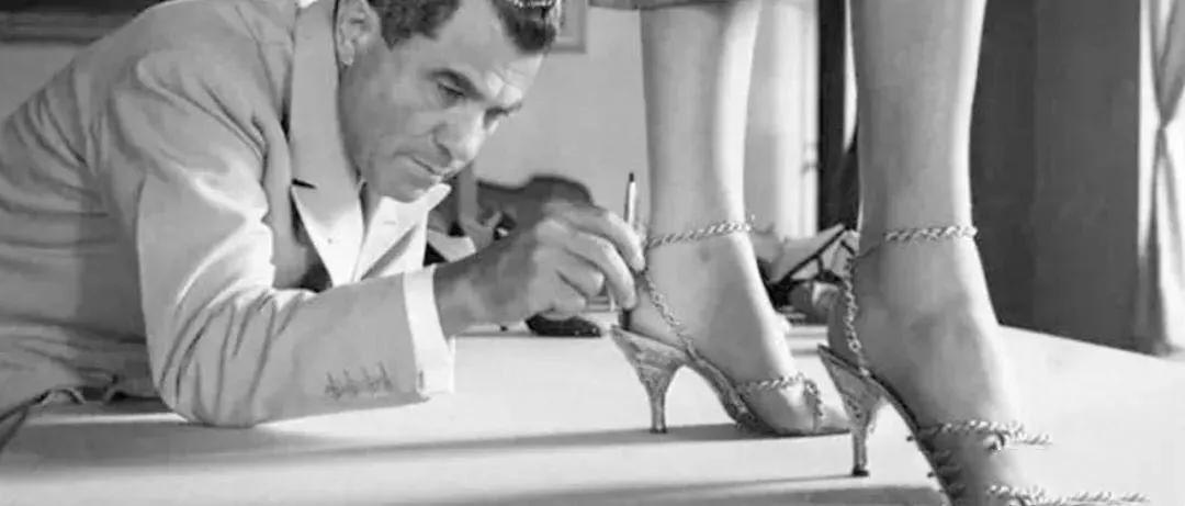 王妃的包”皇室专用的旅行箱”梦露的鞋”成为经典并非偶然!