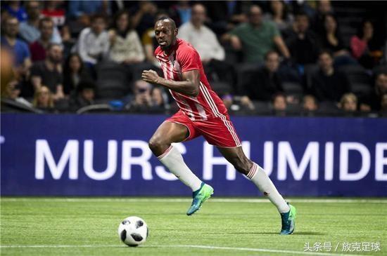 博尔特跑得赢姆巴佩吗,博尔特踢足球比速度视频