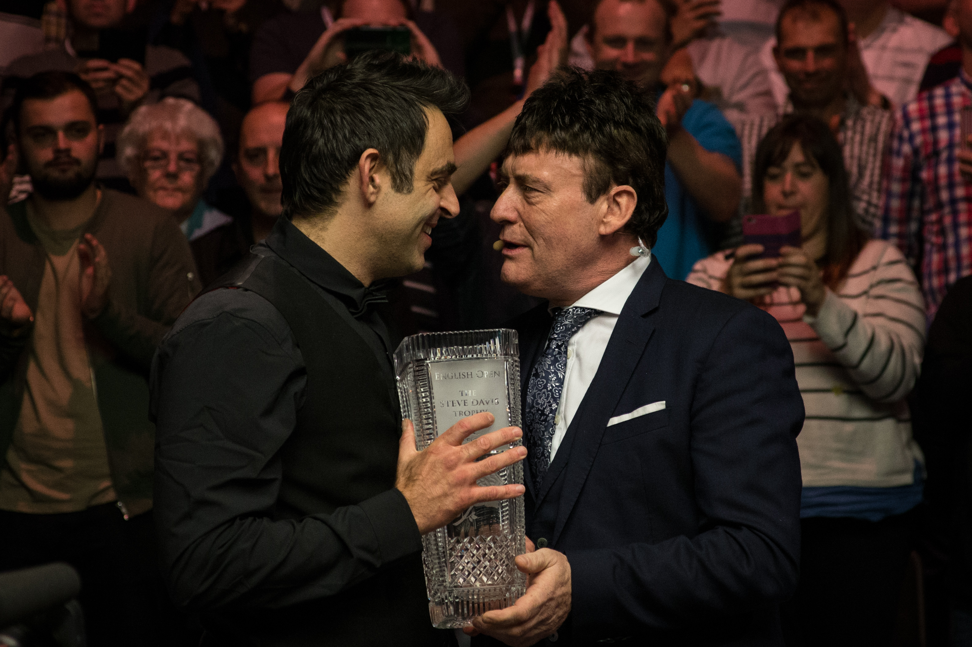 梁文博打丢制胜黑球奥沙利文,奥沙利文梁文博完整比赛