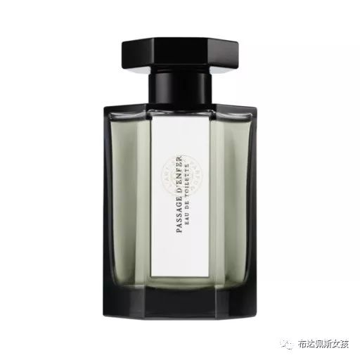 换季了也该穿新衣服了,秋冬换季抗初老面霜也要跟着换