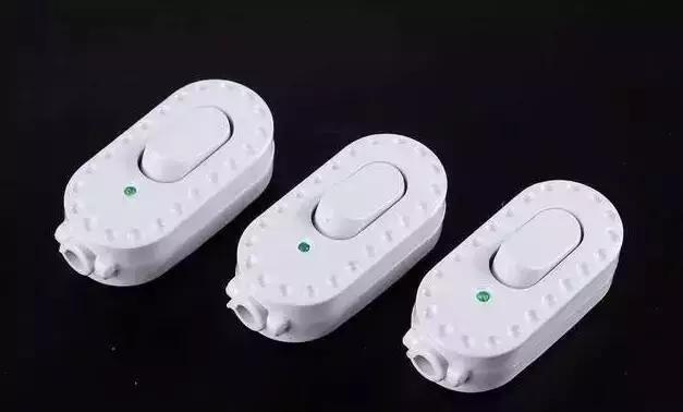 三控开关5个接线孔怎样接线,4个接线的点火开关接线视频