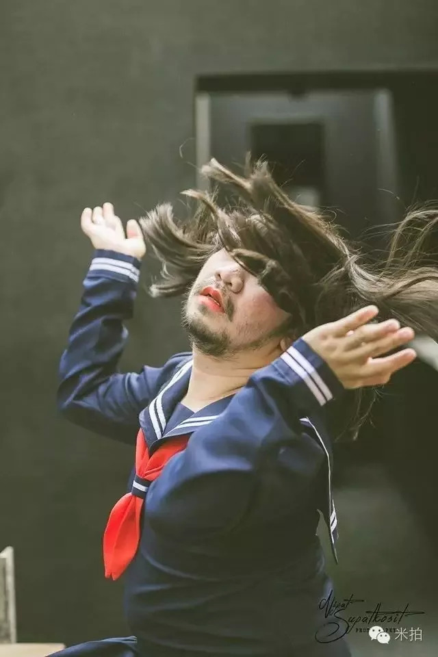 男摄影师为何网购女装上瘾?贵圈真乱?无情的真相让我掉下眼泪