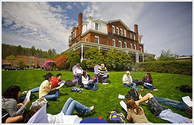 出国留学专业重要还是学校重要,出国留学好还是不好呢