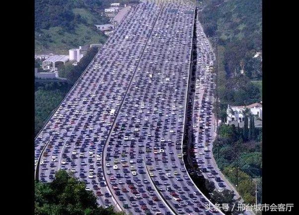 12张你以为是真的其实是假的照片,你看到的不一定就是真相原版