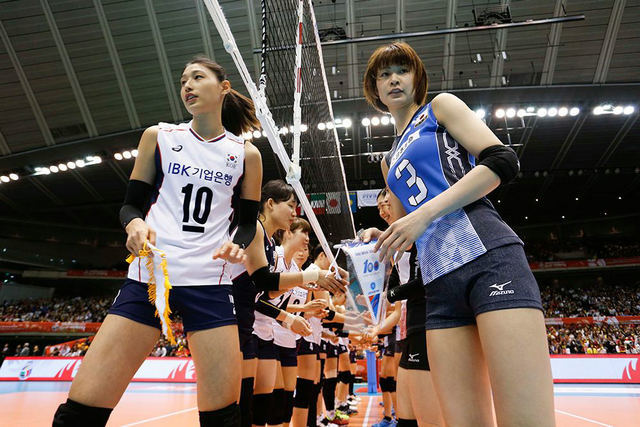 韩国女排丑闻发酵：球员上场先陪睡女体能师也被盯上