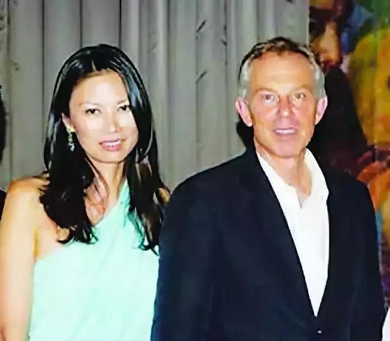 邓文迪黑暗历史,邓文迪为何越来越厉害