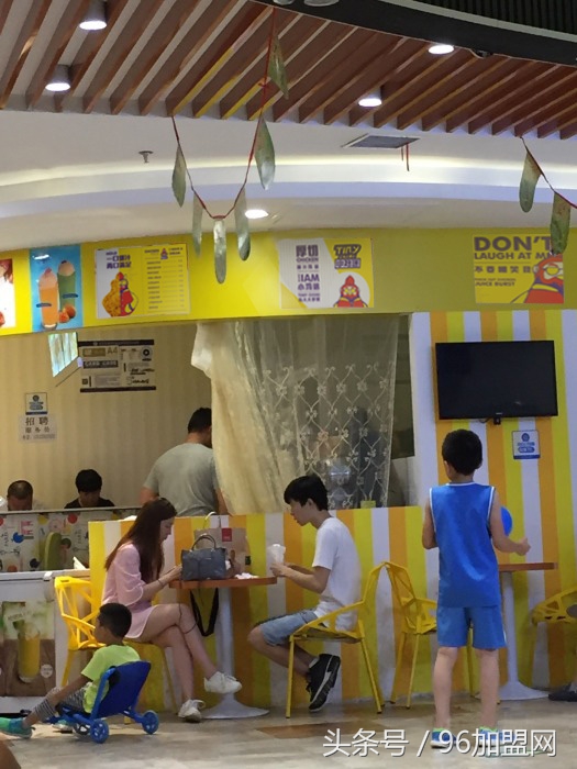 今年开业，短短3个月，468家加盟，小鸡迷鸡排到底有何魅力？