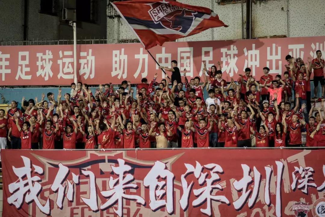中甲球迷助威震撼视频,2023中甲助威