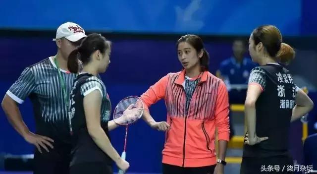 坚持打羽毛球的女生,坚持跑步的女生有多厉害