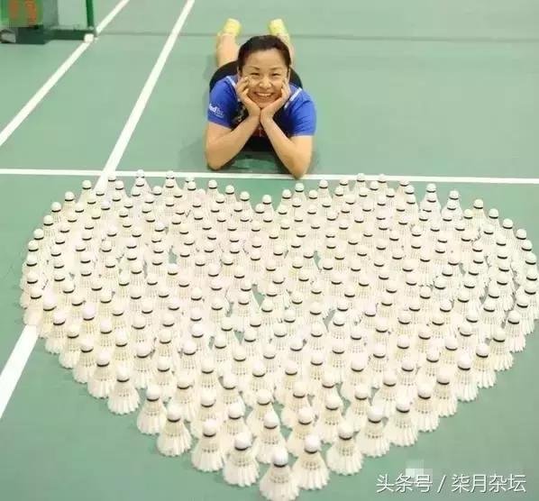 坚持打羽毛球的女生,坚持跑步的女生有多厉害